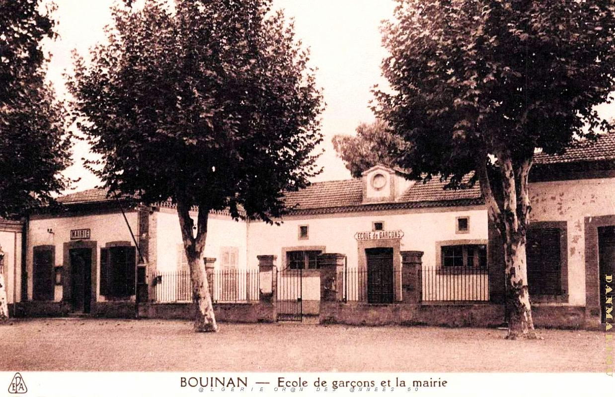Bouinan - Ecole de Garcons et Mairie.jpg